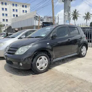 Toyota IST 2005 Black