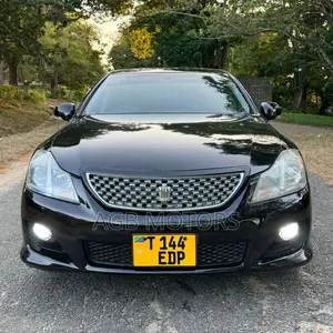 Toyota Crown 2009 Black