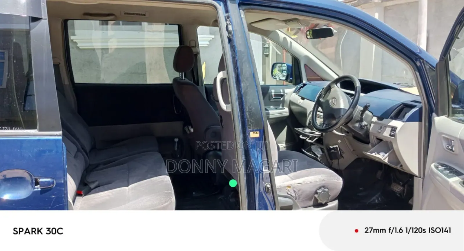 Toyota Noah 2008 Blue