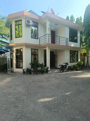 Furnished 4bdrm Villa in Kunduchi for rent