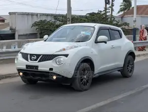 Nissan Juke SV Automatic 2011 White
