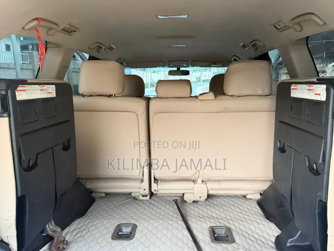 Toyota Land Cruiser 2015 Gray