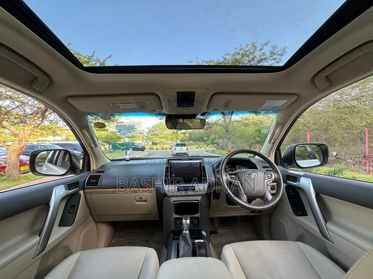 Toyota Land Cruiser Prado 2023 White