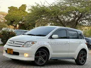 Toyota IST 2003 Pearl