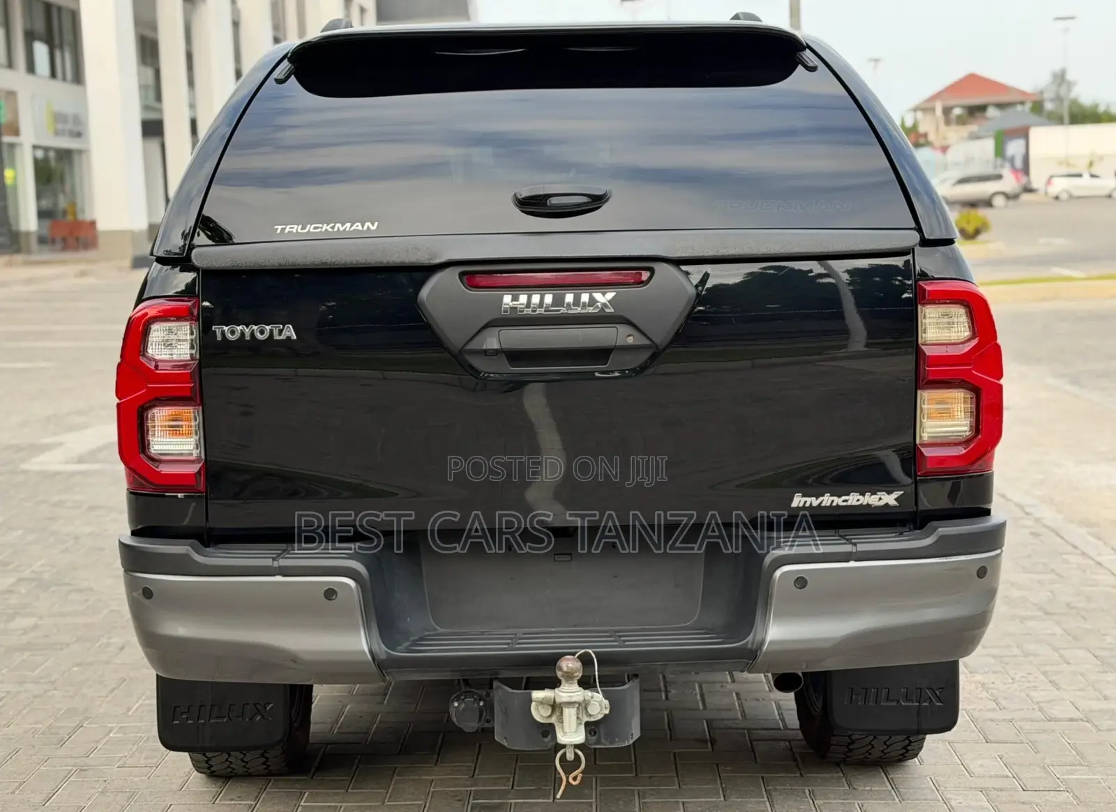 Toyota Hilux 2024 Black