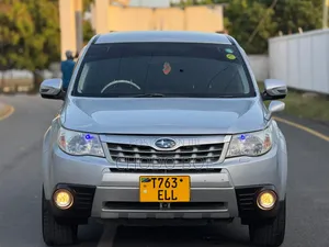 Subaru Forester 2011 Silver