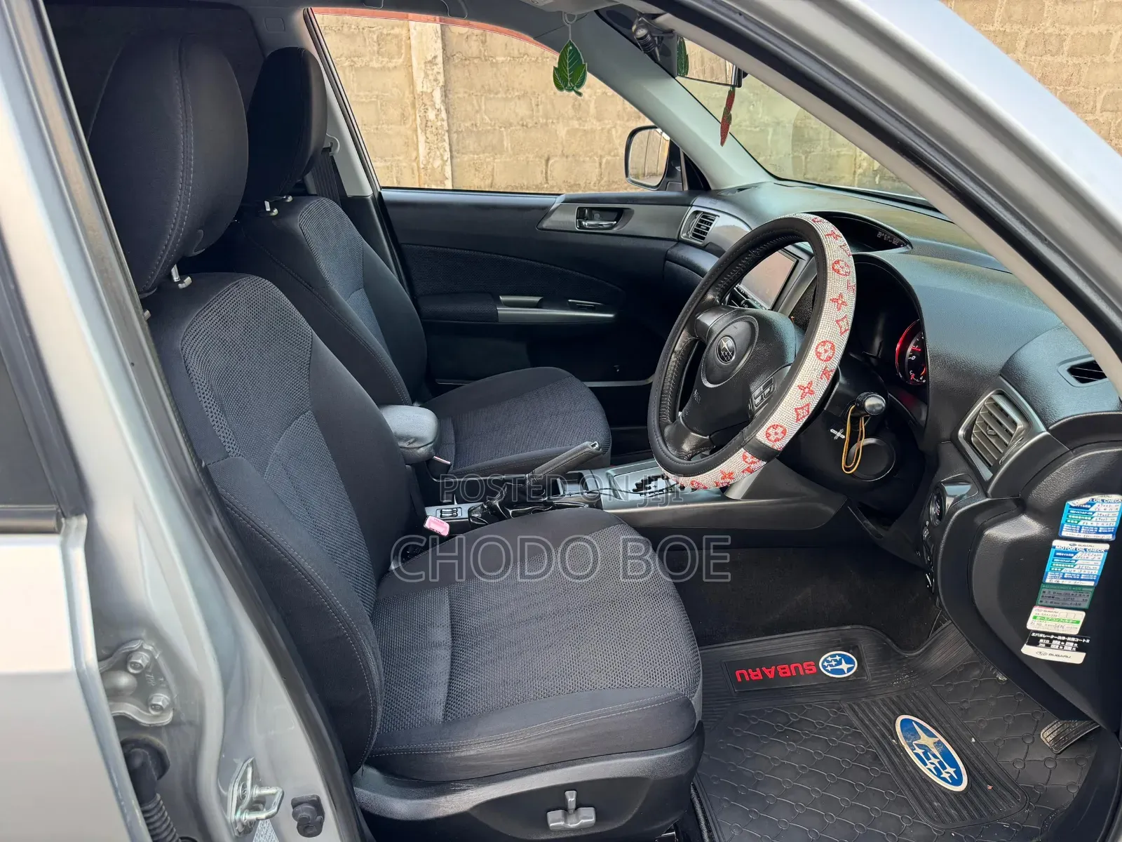 Subaru Forester 2011 Silver