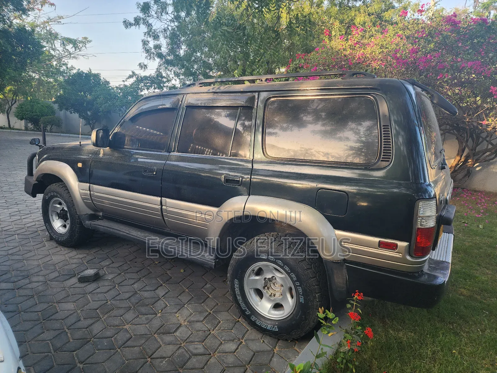 Toyota Land Cruiser 1999 Green