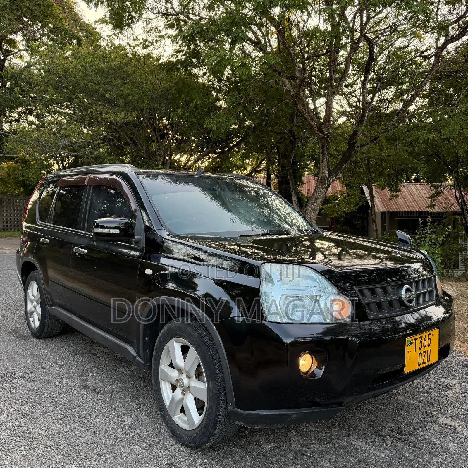 Nissan X-Trail 2012 Black