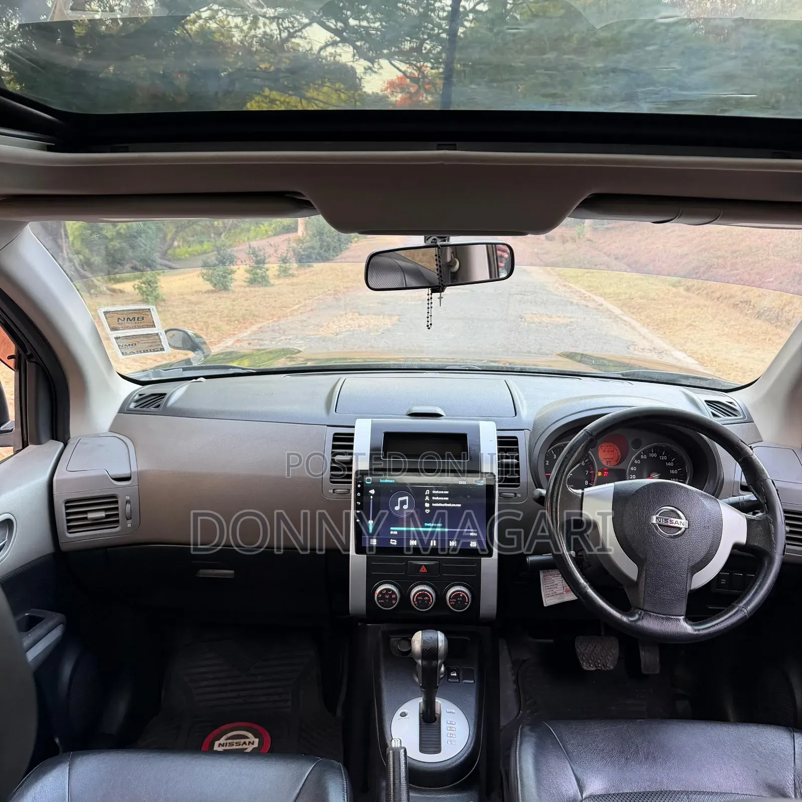 Nissan X-Trail 2012 Black