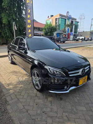 Mercedes-Benz C200 2015 Black