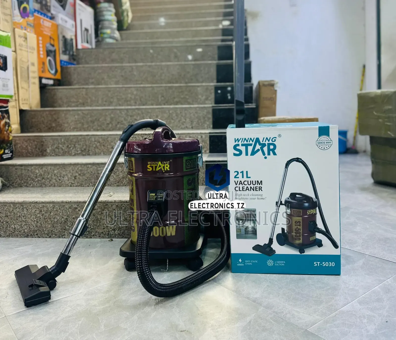 Winning Star Dry Vacuum Cleaner .Capacity: 21l Power 1800w