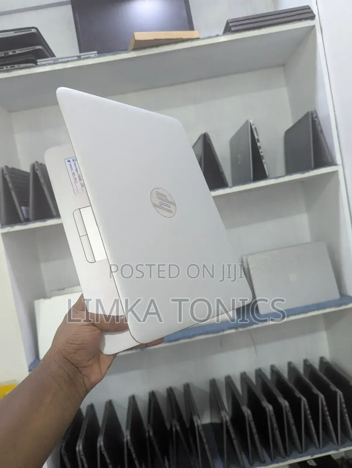 New Laptop HP EliteBook 725 8GB AMD A10 SSD 256GB