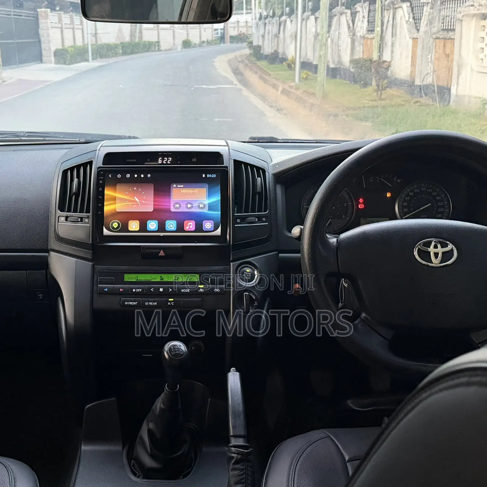 Toyota Land Cruiser 4.5 V8 GX-R 2015 White