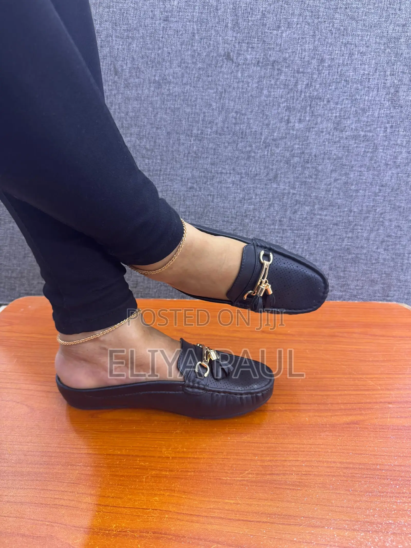 Slippers Shoes