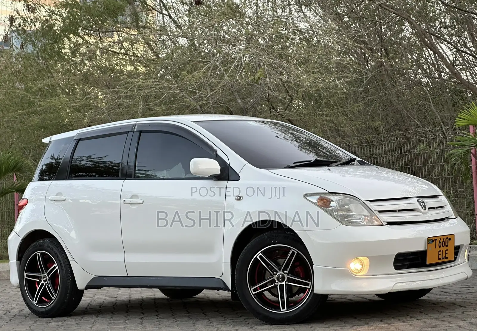 Toyota IST 2004 White