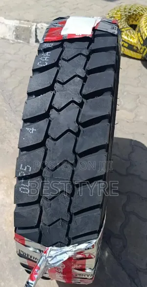 8.25r16 Wanli Sdm966++