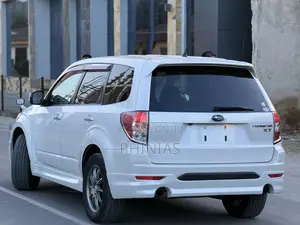 Subaru Forester 2011 White