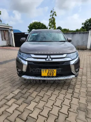 Mitsubishi Outlander 2015 Gray