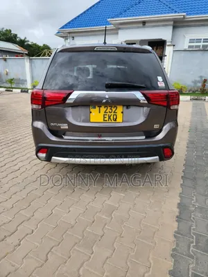 Mitsubishi Outlander 2015 Gray