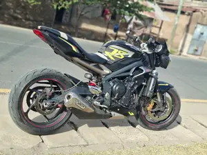Triumph Speed Triple 2016 Black