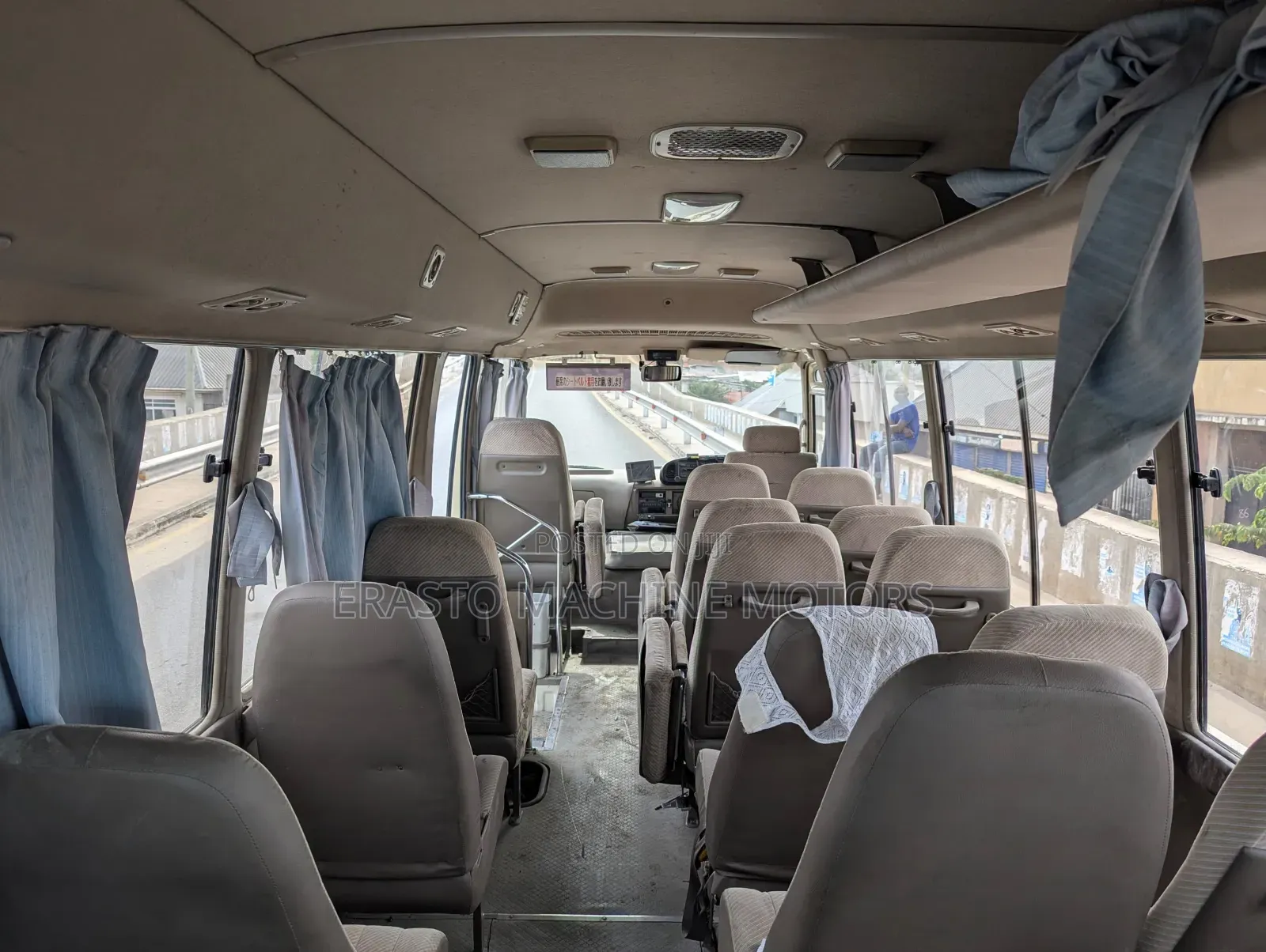 Toyota Coaster 1999 Yellow