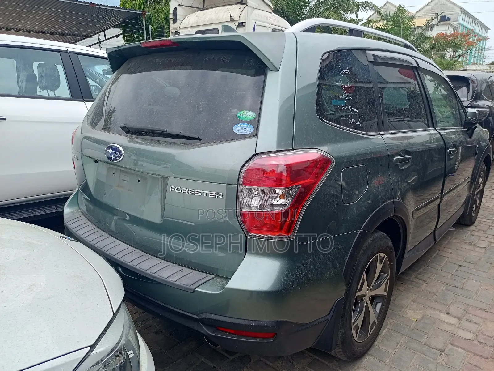 Subaru Forester 2.5i Limited PZEV 4dr SUV AWD (2.5L 4cyl CVT) 2014