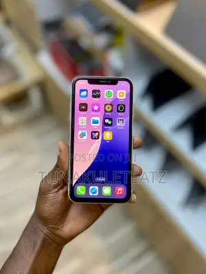 Apple iPhone 11 128 GB White
