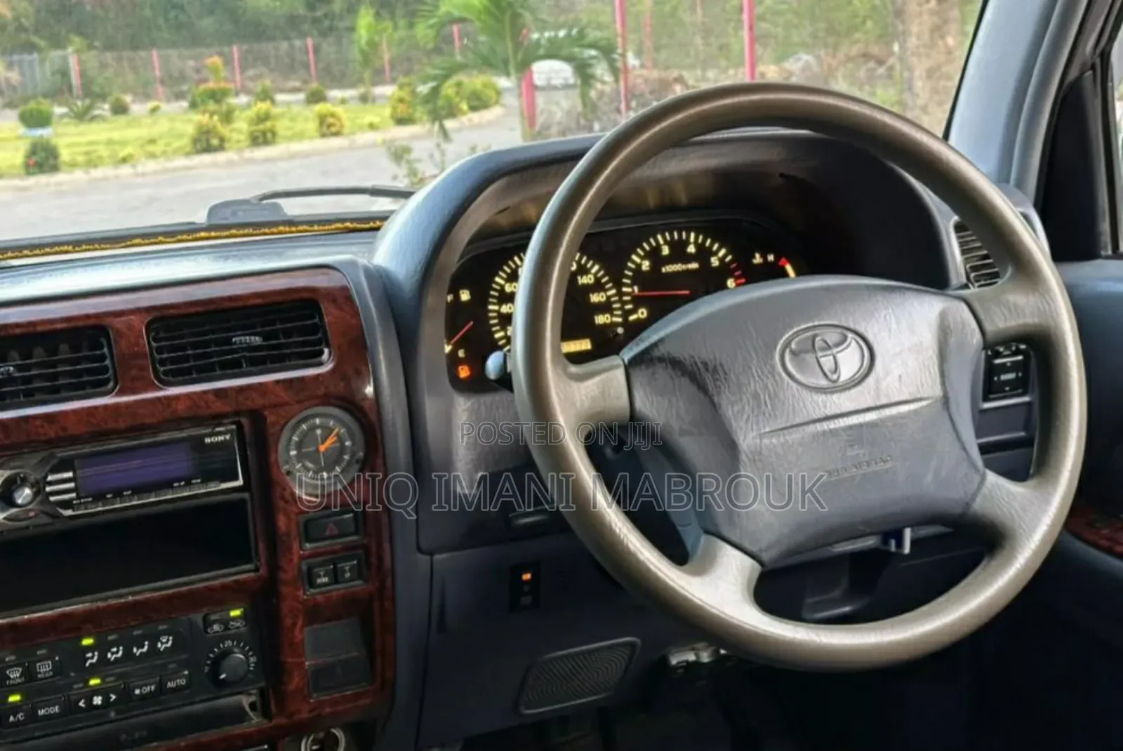 Toyota Land Cruiser Prado 2001 Gold