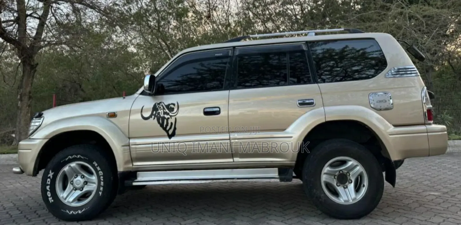 Toyota Land Cruiser Prado 2001 Gold