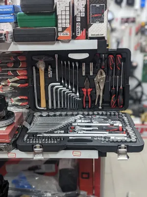 Tool Box Force 142