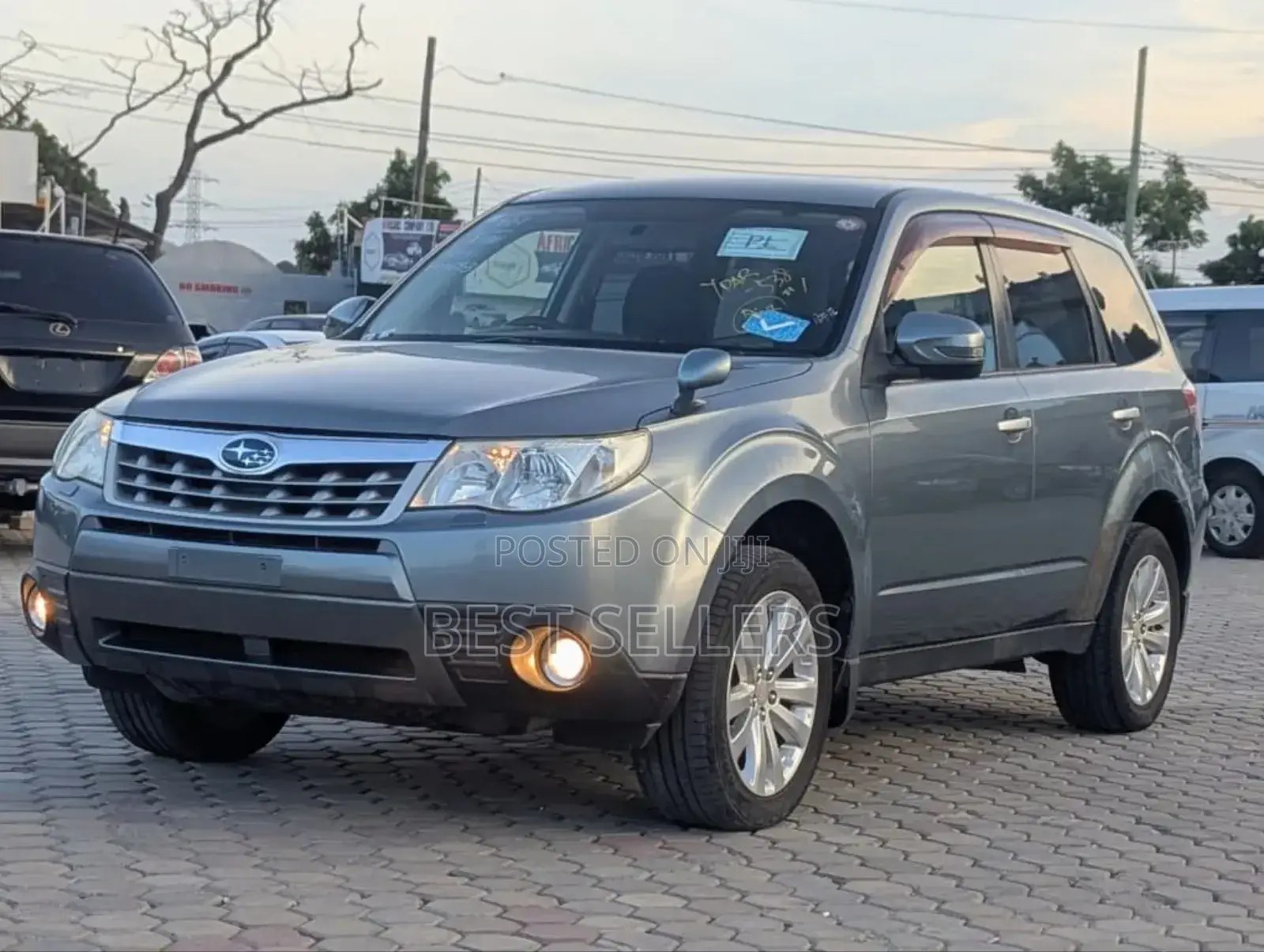 Subaru Forester 2.5X Premium 2010 Gray