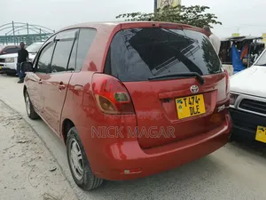 Toyota Corolla Spacio 2004