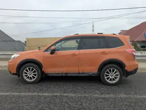 Subaru Forester 2.0XT Premium 4dr SUV AWD (2.0L 4cyl Turbo CVT) 2014 Orange
