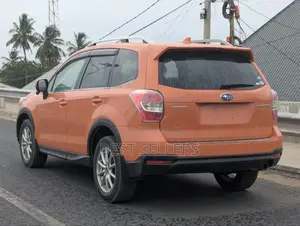 Subaru Forester 2.0XT Premium 4dr SUV AWD (2.0L 4cyl Turbo CVT) 2014 Orange
