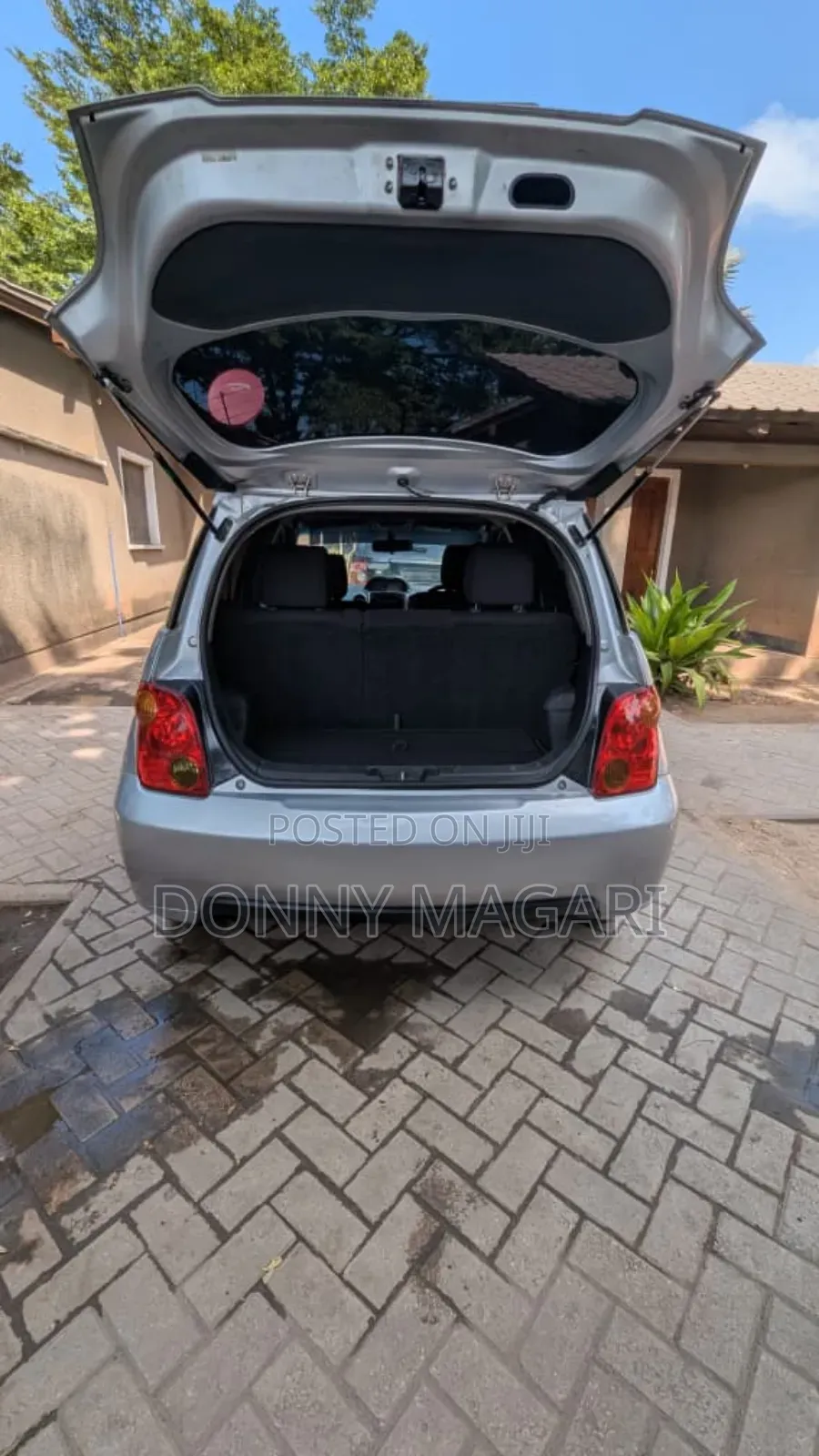 Toyota IST 2005 Silver