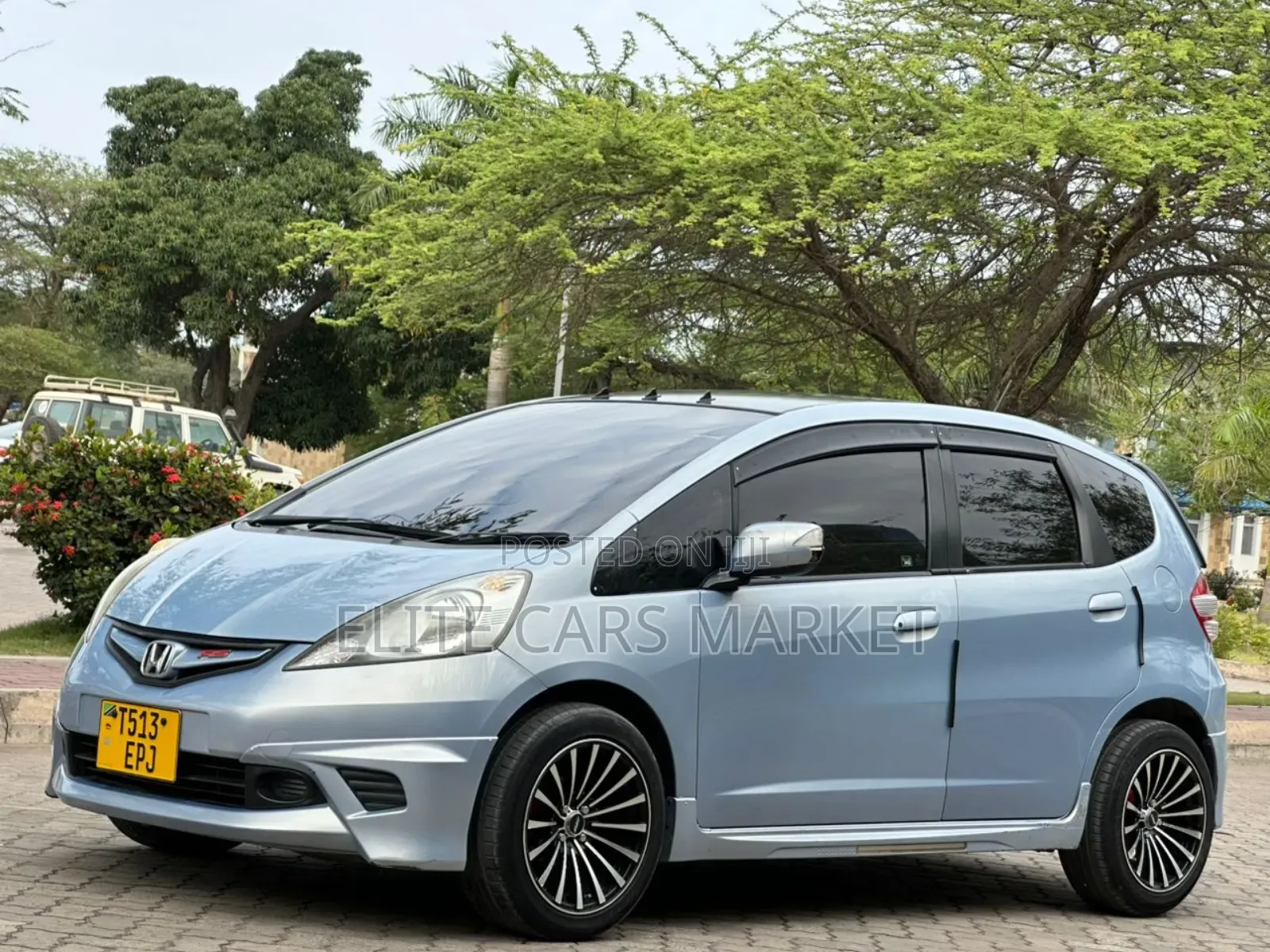 Honda Fit Automatic 2010 Blue