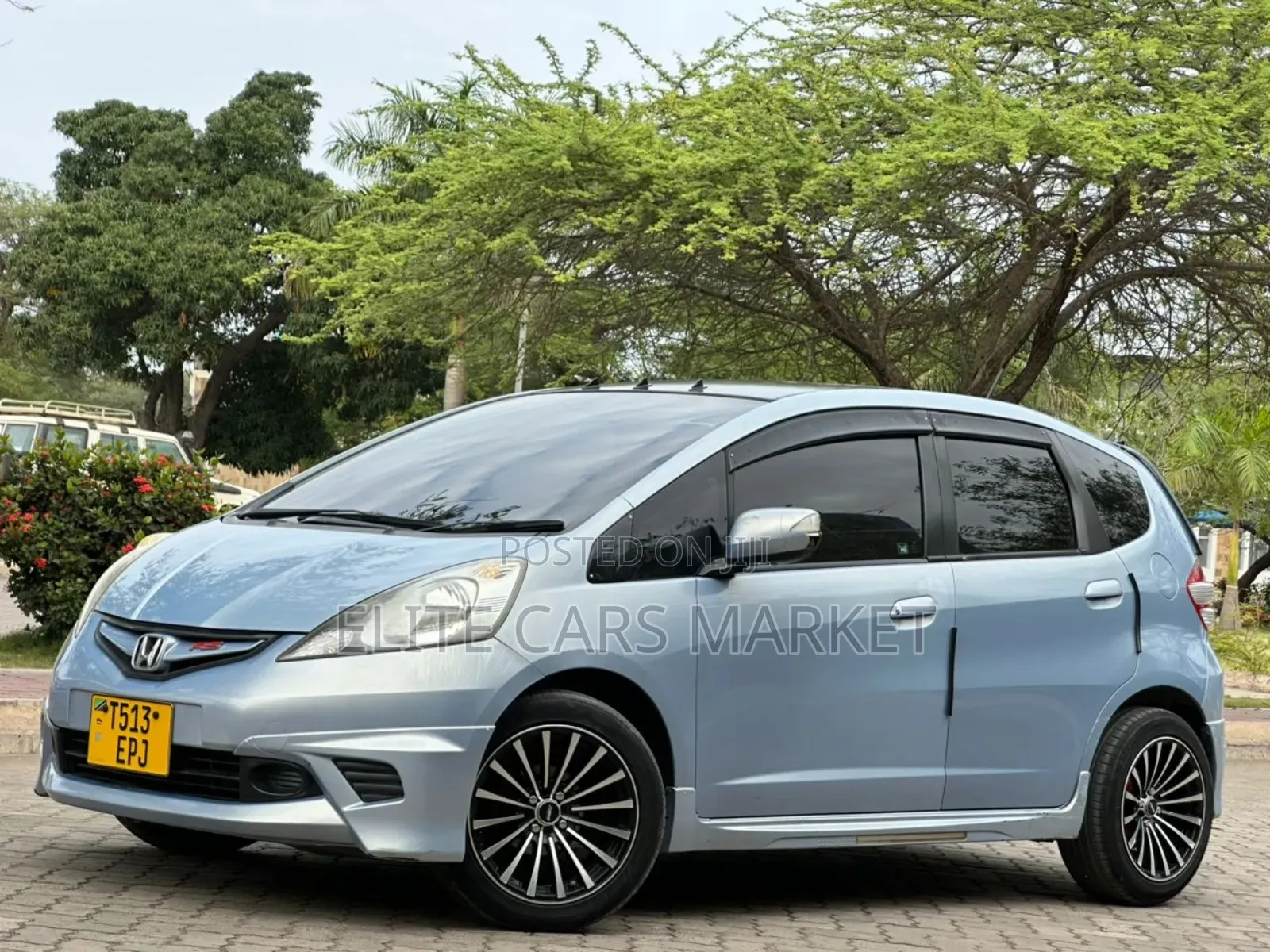 Honda Fit Automatic 2010 Blue