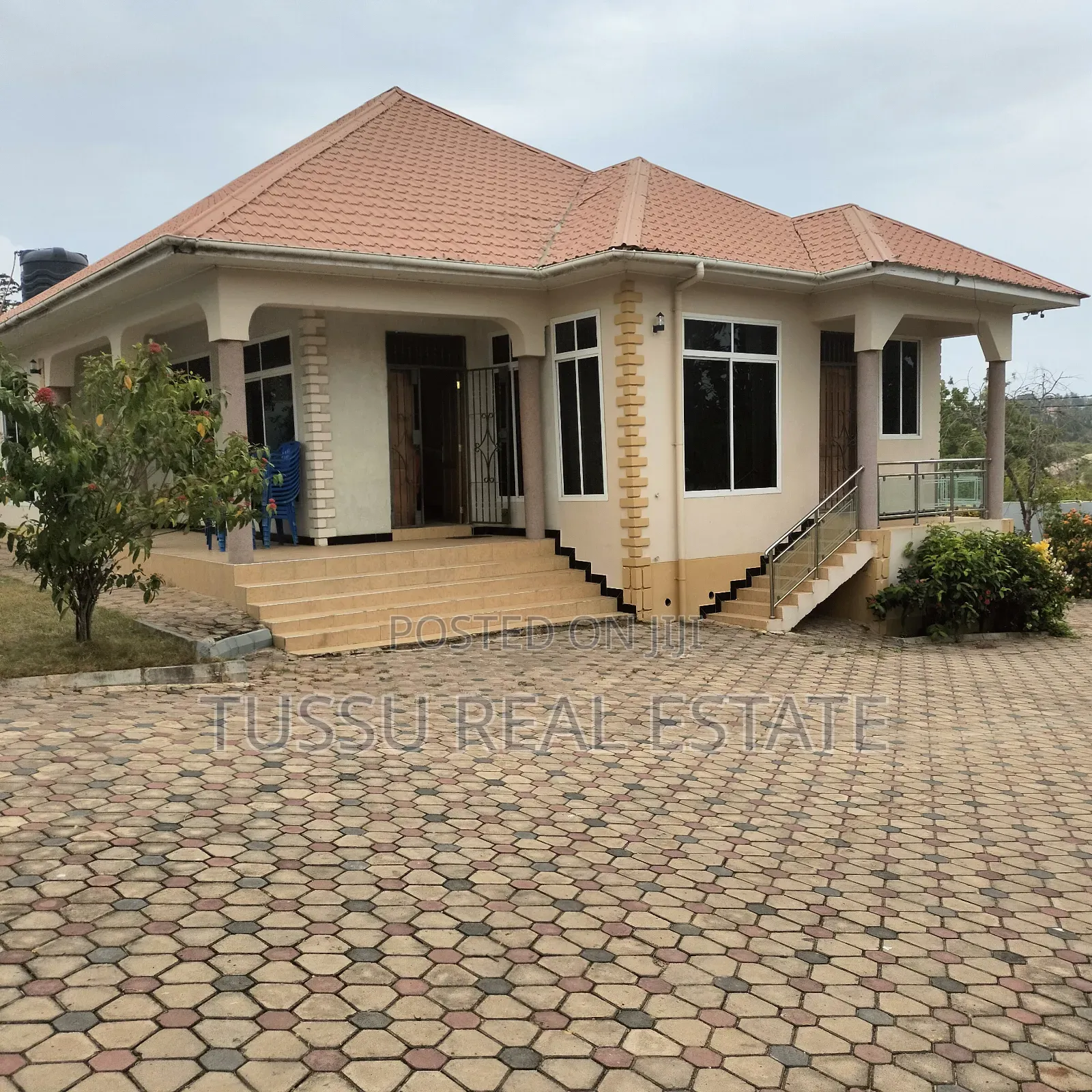 4bdrm House in Salasala Klimahewa, Kinondoni for sale