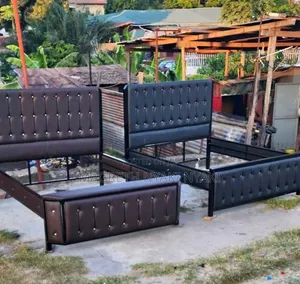 Nauza Bed Sofa Ya Chuma 5 Kwa 6 Mpyaa Kqbisa