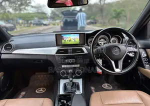 Mercedes-Benz C-Class C 180 (C204) 2012 White