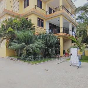 3bdrm Apartment in Mwenge, Sinza for rent