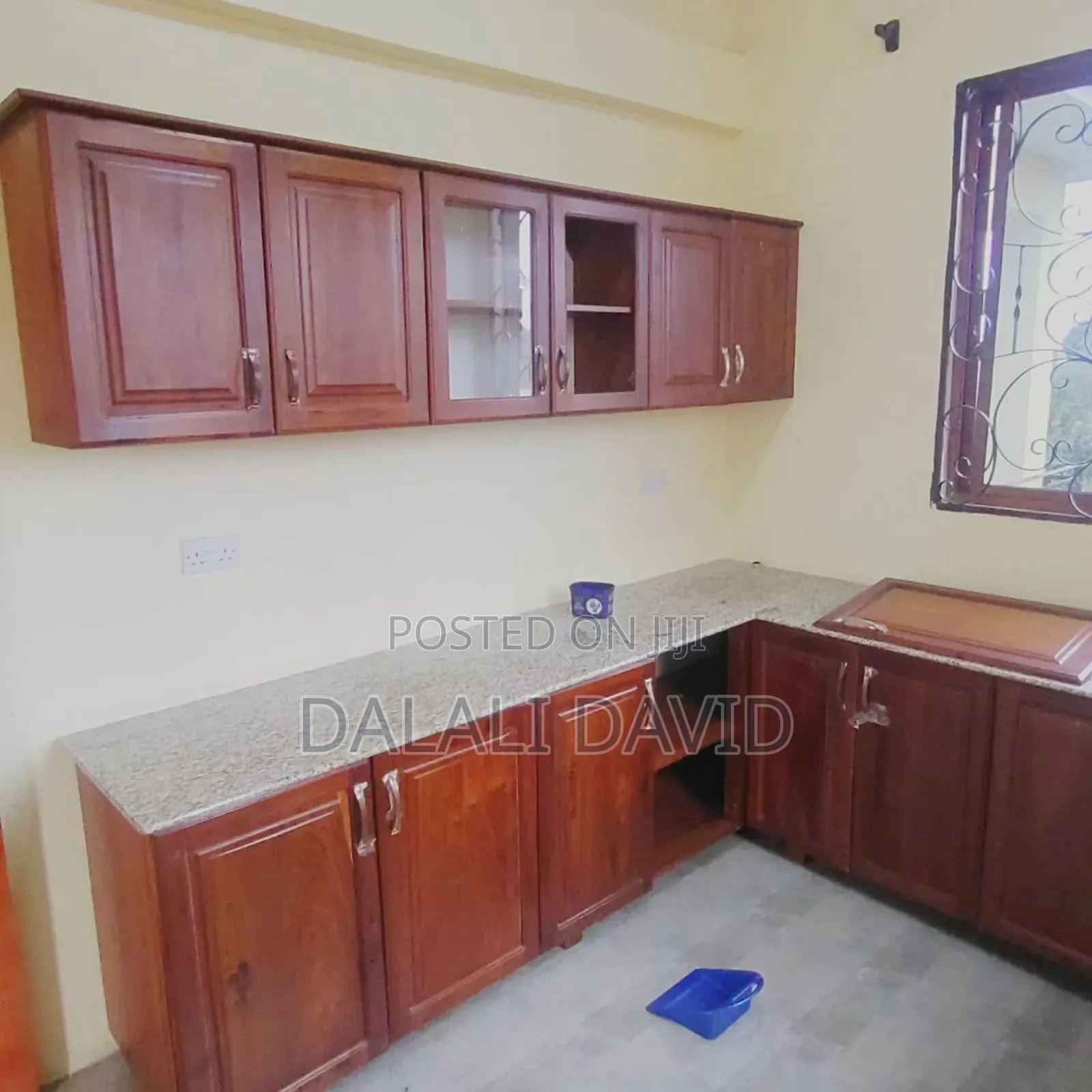 3bdrm Apartment in Mwenge, Sinza for rent
