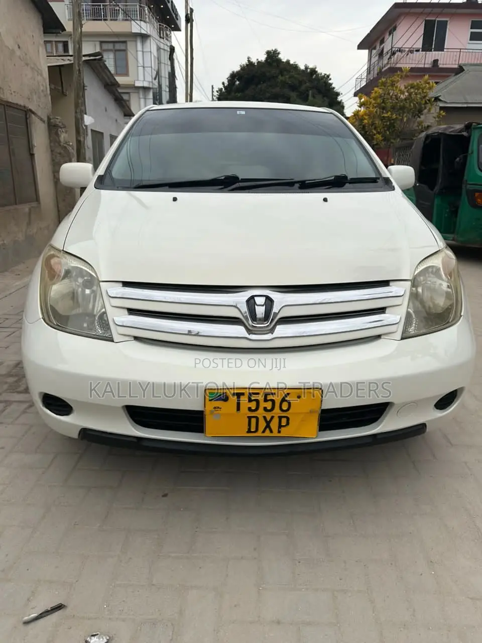Toyota IST 2005 White