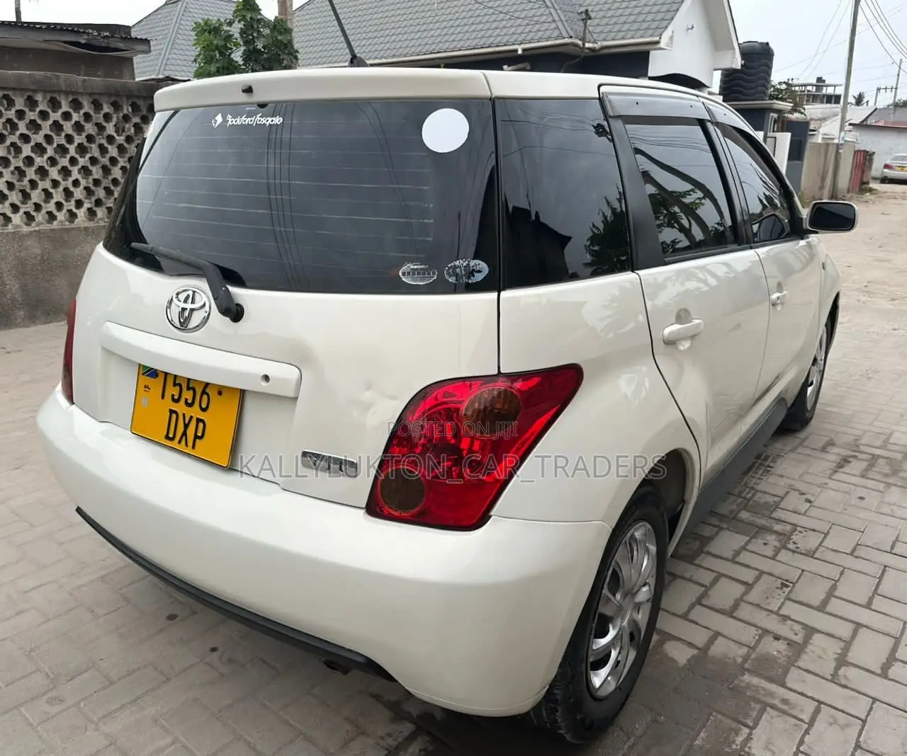 Toyota IST 2005 White