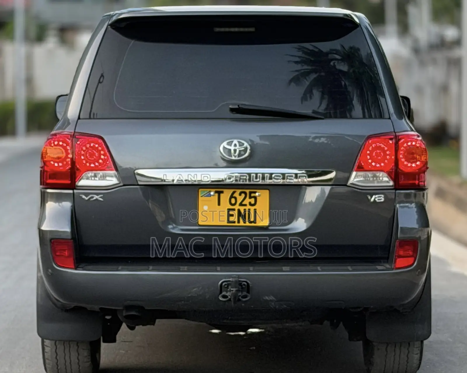 Toyota Land Cruiser 4.5 V8 VXR 2013 Gray