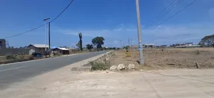 Kiwanja Kinauzwa Mbweni :