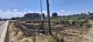 Kiwanja Kinauzwa Mbweni :
