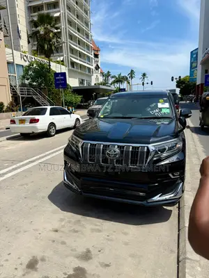 Toyota Land Cruiser Prado 2019 Black