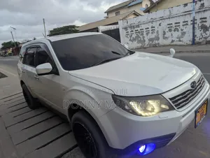 Subaru Forester 2.0D X 2009 White